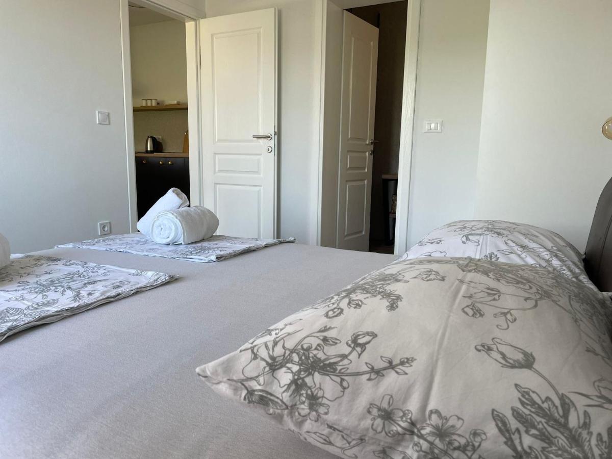 Apartments Martina 迪斯诺 外观 照片